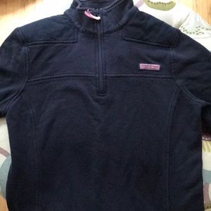 Vineyard vines sweat shirt size small dark navy